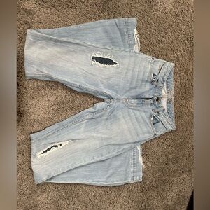 Light wash kimes Jennifer’s